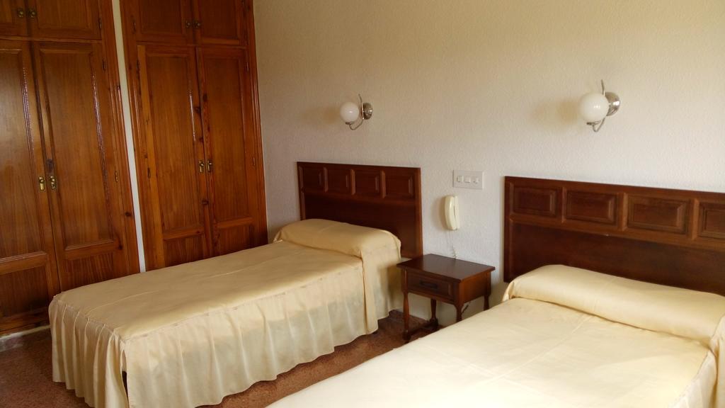 Hotel-Motel Sol II Requena Zimmer foto