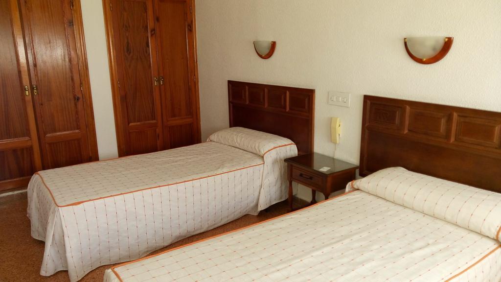 Hotel-Motel Sol II Requena Zimmer foto